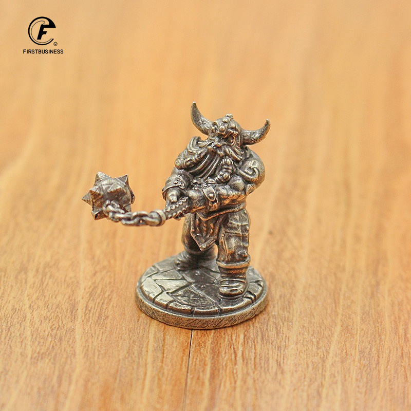 Vintage biały mosiądz miniatur – Board Game Design recenzja i cena